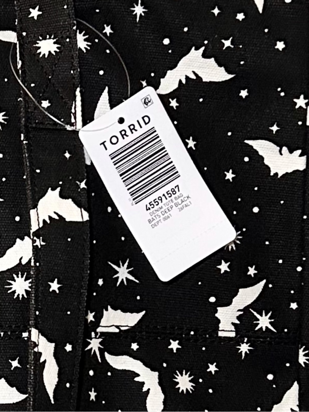 Torrid Black Denim Halloween Bat Tote Bag NWT - Picture 4 of 13